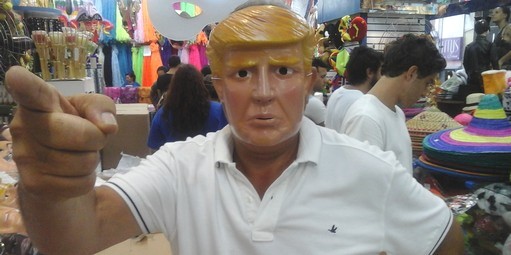 Vendas de fantasias aumentam no Carnaval do desabafo