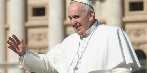 O Vaticano e a tesoura afiada de Francisco