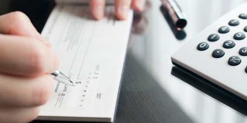 Volume de cheques devolvidos cai no 1º semestre