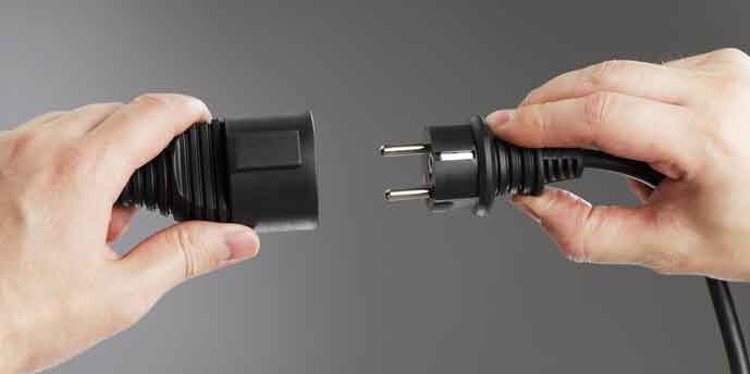 Brasileiros pagarão indenização às elétricas durante oito anos  