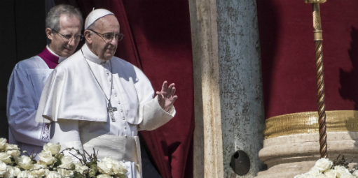 Em mensagem de Páscoa, Papa cita drama das guerras