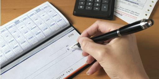 Índice de cheques devolvidos recua para 2,40% em novembro