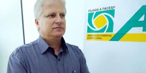 Cresce número de consultas ao SCPC de pompeia