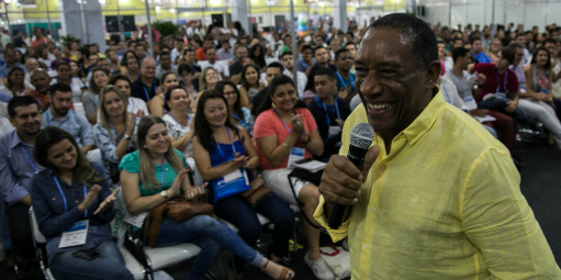 Como Rufino se tornou o showman da simplicidade