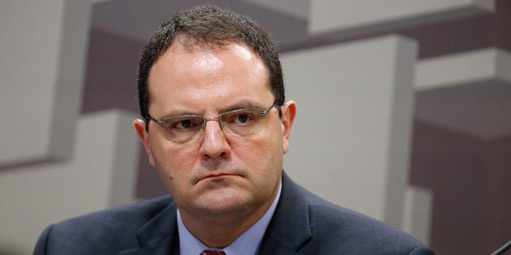 Nelson Barbosa substitui Joaquim Levy na Fazenda