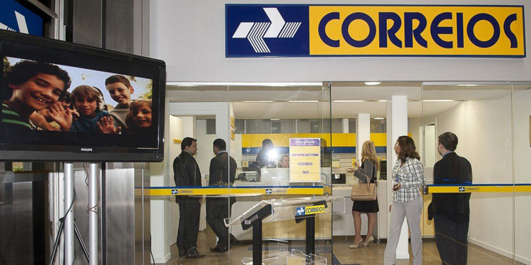 Governo reajusta tarifas dos Correios 