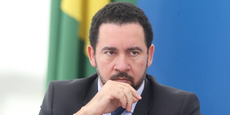 Dyogo deixa Planejamento e vai presidir BNDES