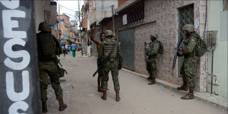 As trapalhadas de Temer com a intervenção no Rio