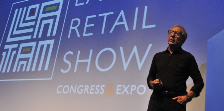 Abilio Diniz vende R$ 805 mi em ações do Carrefour