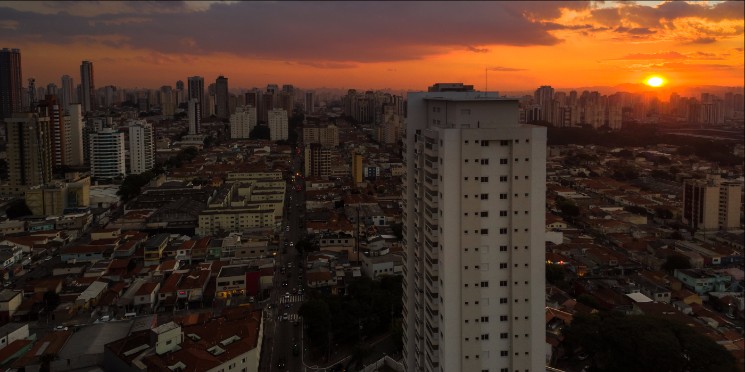 Governo confuso recua e acaba mantendo o horário de verão