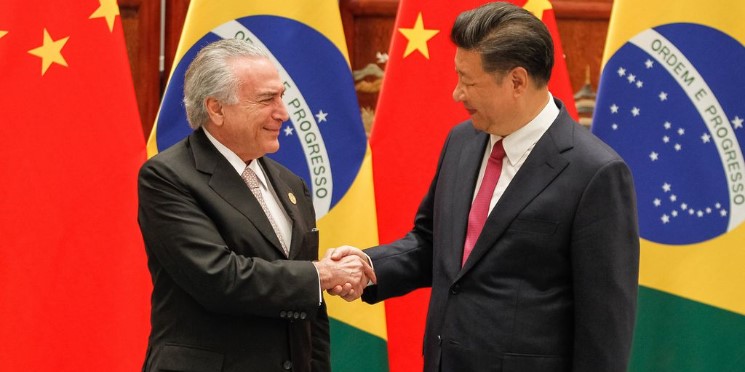 Presidente chinês prega abertura da economia de países dos Brics