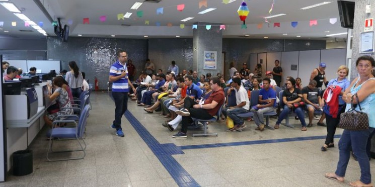 Bancos vão compartilhar informações com os clientes