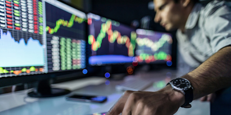 Mercado tenso retira US$ 9,3 bi de emergentes