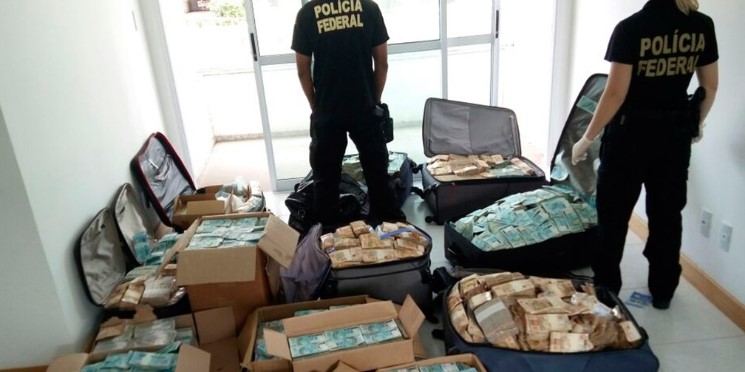 A ditadura que nos oprime