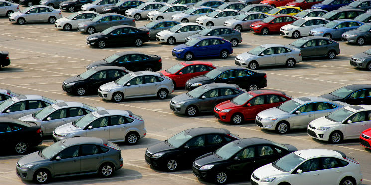 Montadoras fecham ano com aumento nas vendas