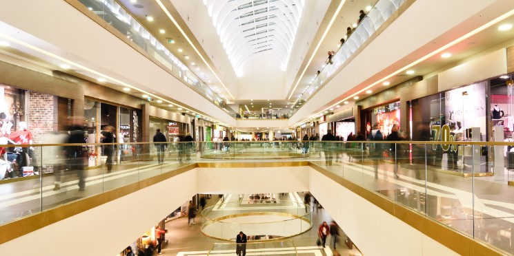 Sem negociações em shoppings consolidados, lojistas buscam opções