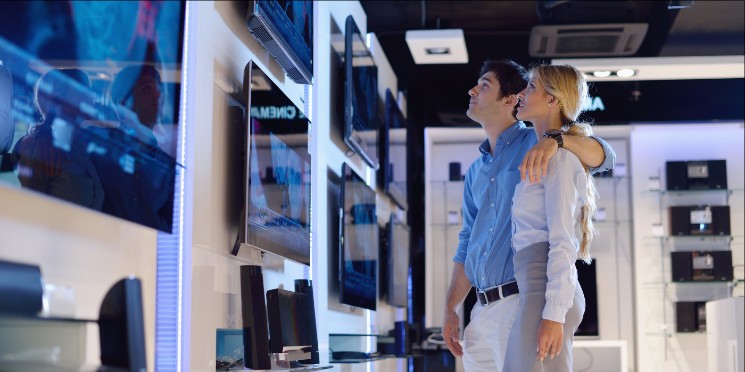 Juro mais alto tira R$ 41 bi do comércio em 12 meses