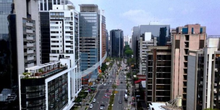 Escritórios têm alta nos preços de venda em janeiro; aluguel recua