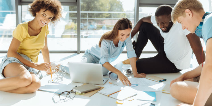 Empresários, família ou celebridades: quem inspira a carreira da geração Z?