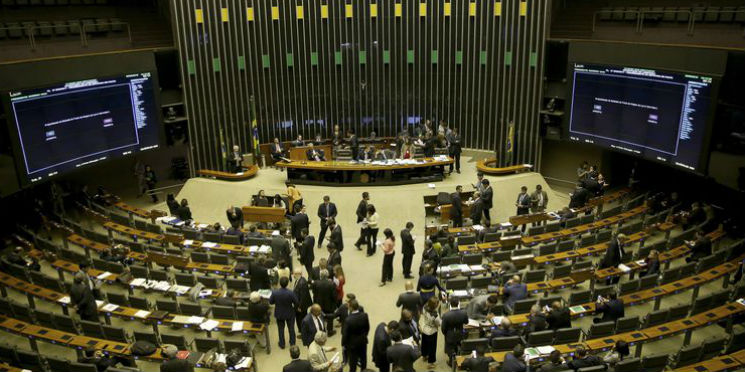 Câmara dos Deputados terá 13,8% de mulheres