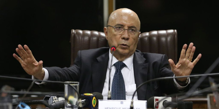 Meirelles confirma que deixa ministério da Fazenda