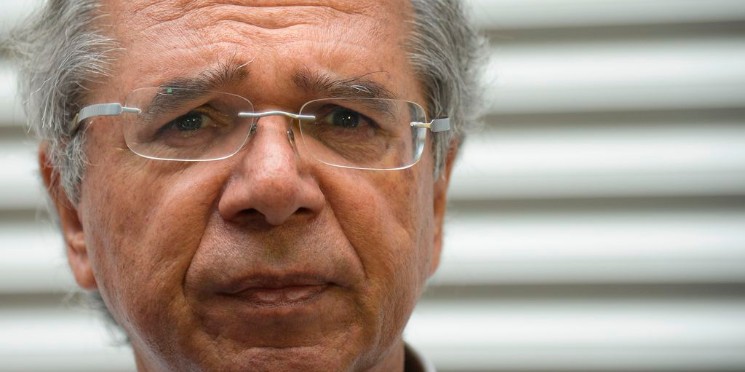 Economista de Bolsonaro é investigado pelo Ministério Público