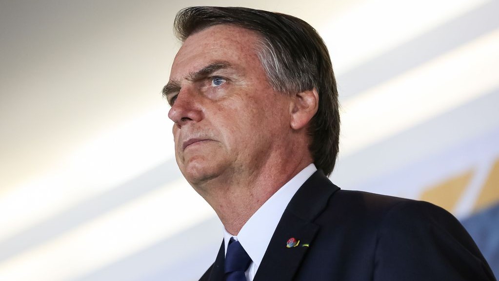Bolsonaro: aprovação e reprovação se igualam em 33%