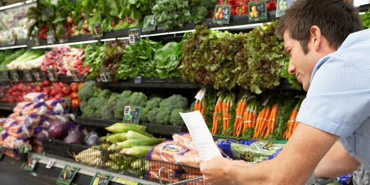 Supermercados acumulam alta de 2,71% nos preços  
