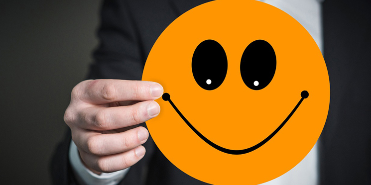 Comerciante mostra otimismo com abrandamento da crise da covid-19