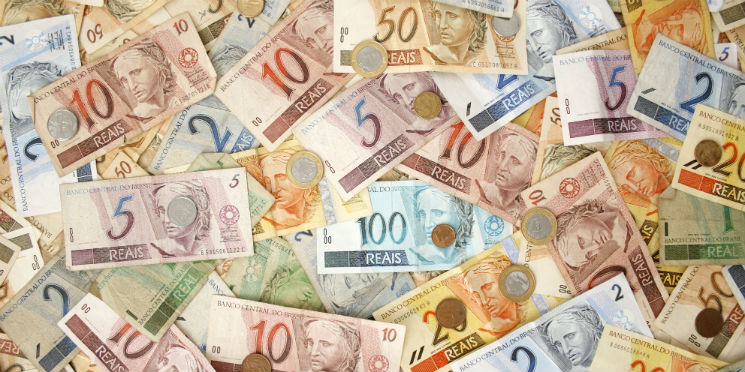 Salário mínimo em 2020 deve ficar em R$ 1.039, propõe governo