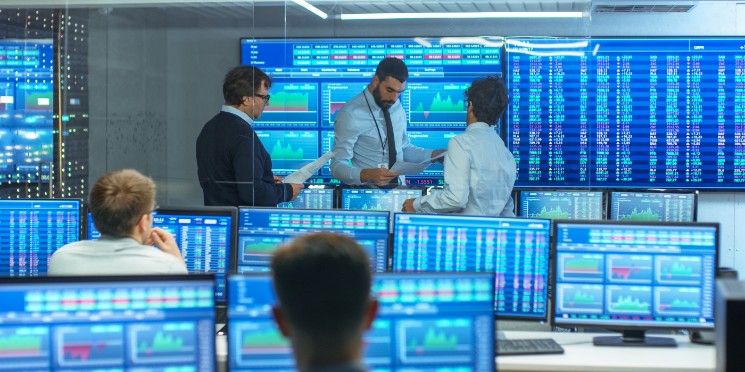 Empresas captam R$ 596 bi no mercado de capitais em 2021