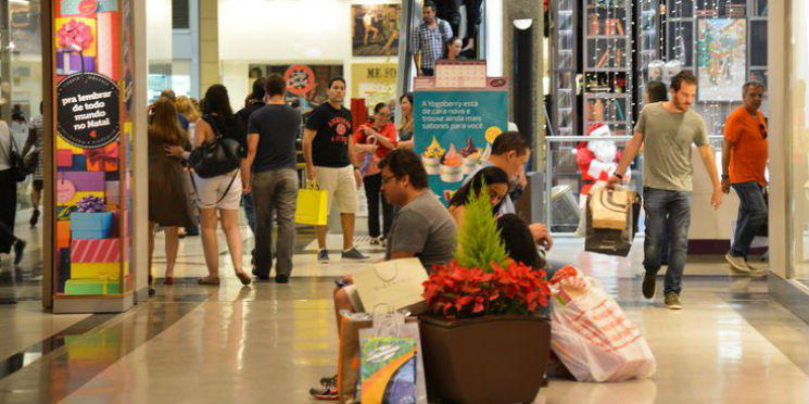 Cadastrar consumidor sem seu consentimento pode se tornar irregular