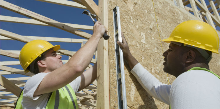 Vendas de material de construção sobem em agosto