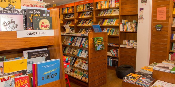 Para sobreviver, livrarias criam o #Vempralivraria