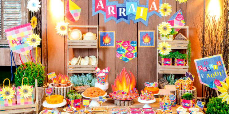 Namorados, 'arraiás' e Copa: a esperança do comércio