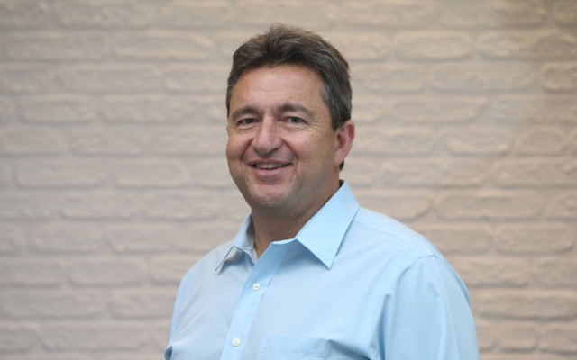 Um brasileiro no comando global da Motorola