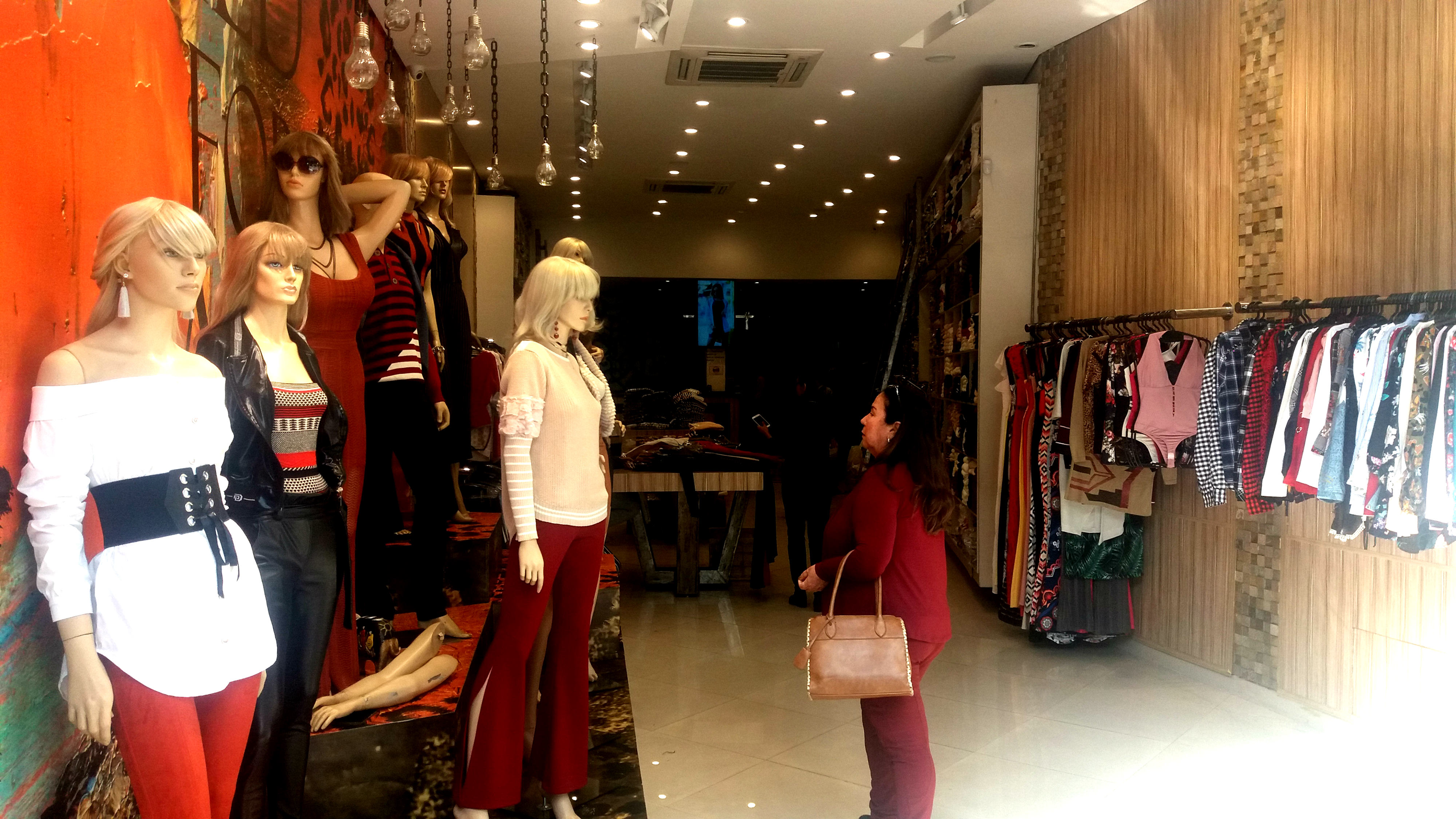 Pequenos negócios criaram 82% das vagas até setembro