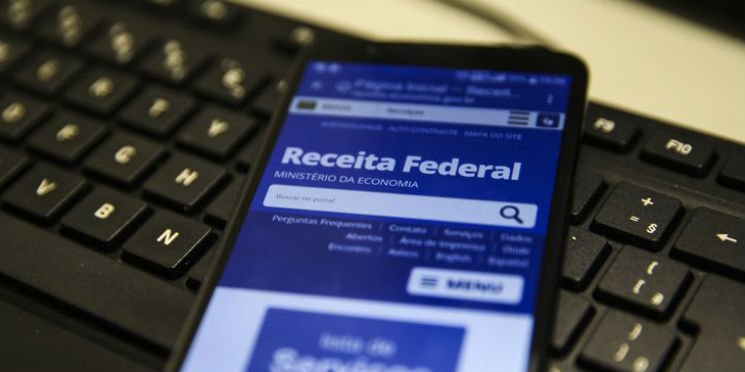 Envio de declarações do IR por dispositivos móveis dispara