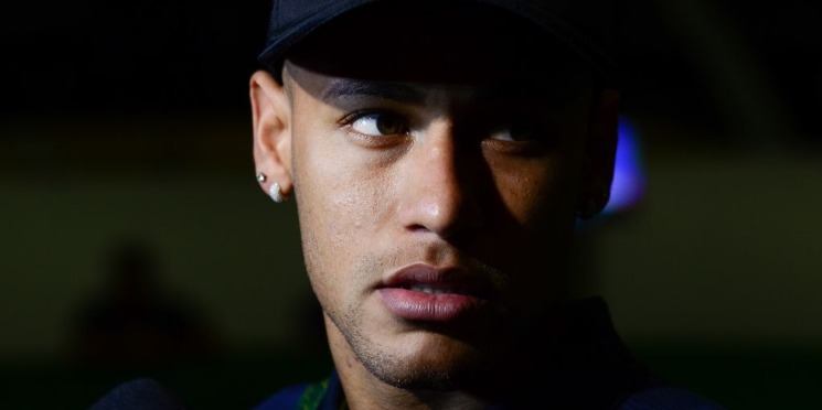 O milionário Neymar vira caso de polícia