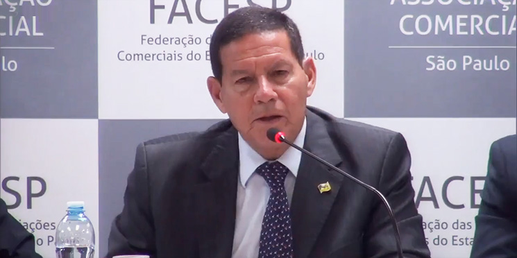 Mourão: 'Incompetência, má gestão e corrupção andaram de braço dado em Brasília'