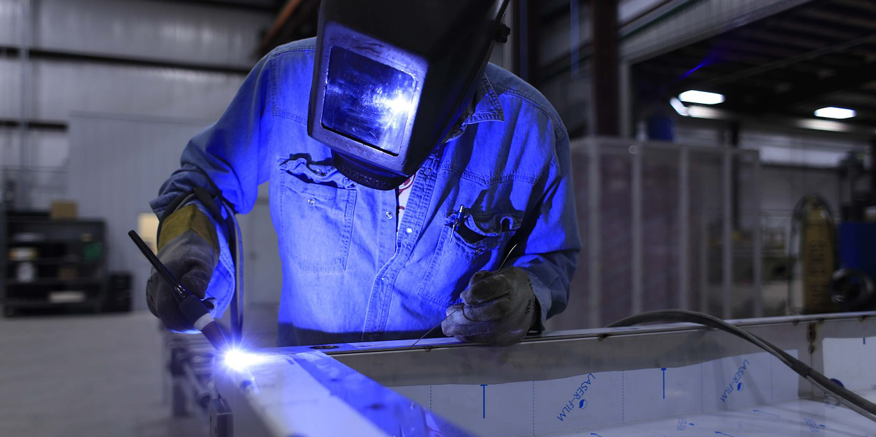 Custo de produção e escassez de matéria prima são desafios da indústria