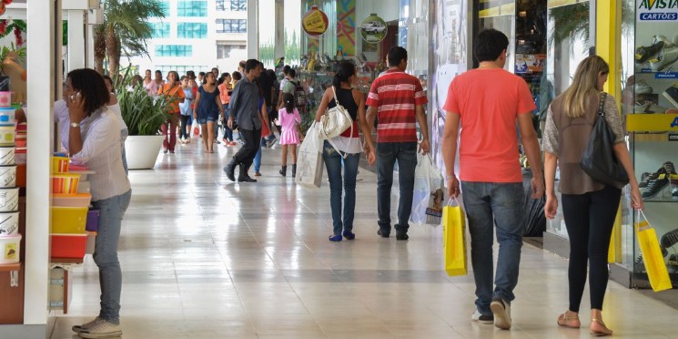 Natal deve gerar 91 mil vagas temporárias no comércio