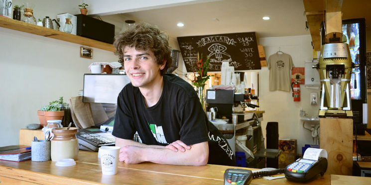 Fim de ano deve gerar mais de 100 mil vagas