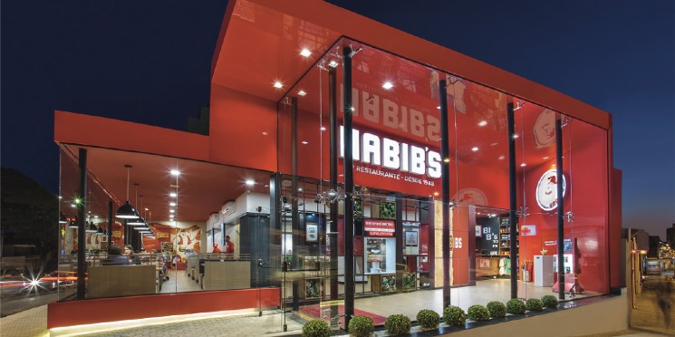 Habib's digitaliza vendas para melhorar experiência do cliente