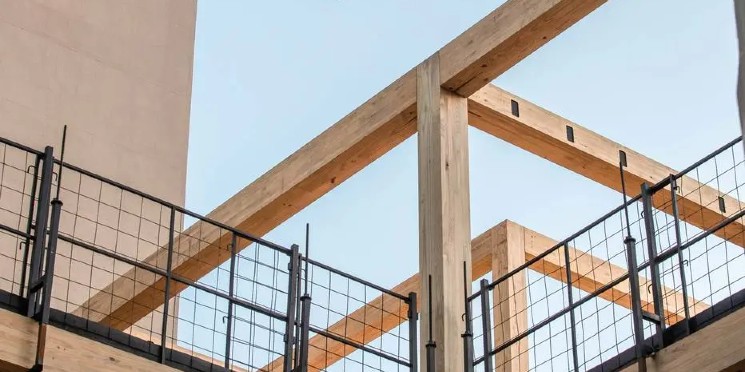 Prédios de madeira começam a ser erguidos em São Paulo