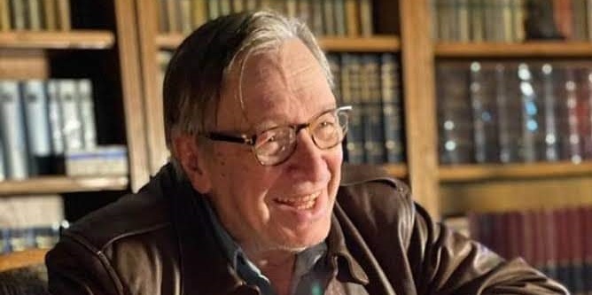 Escritor Olavo de Carvalho morre aos 74 anos