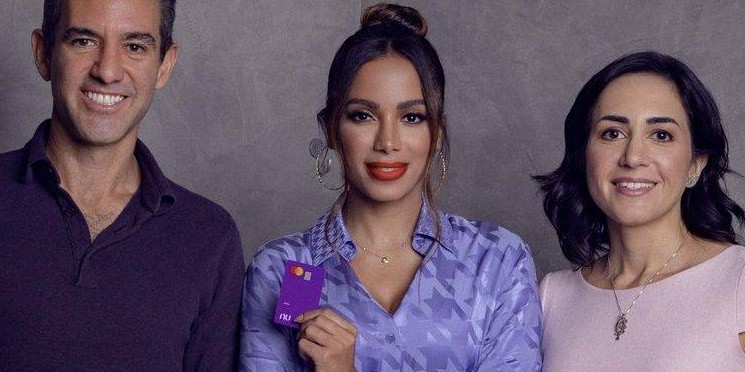 Anitta no Nubank: a estratégia lacradora da fintech para se distanciar do tradicional