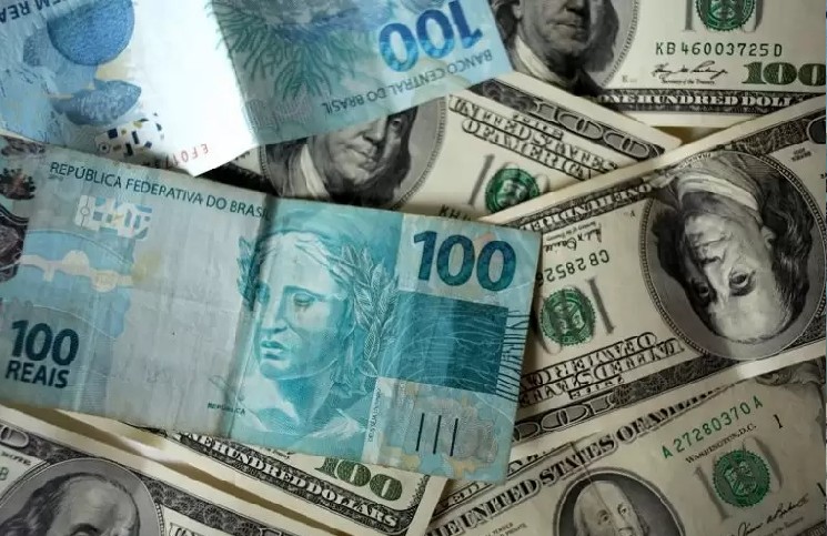 Limite de entrada e saída de dinheiro sobe de R$ 10 mil para US$ 10 mil