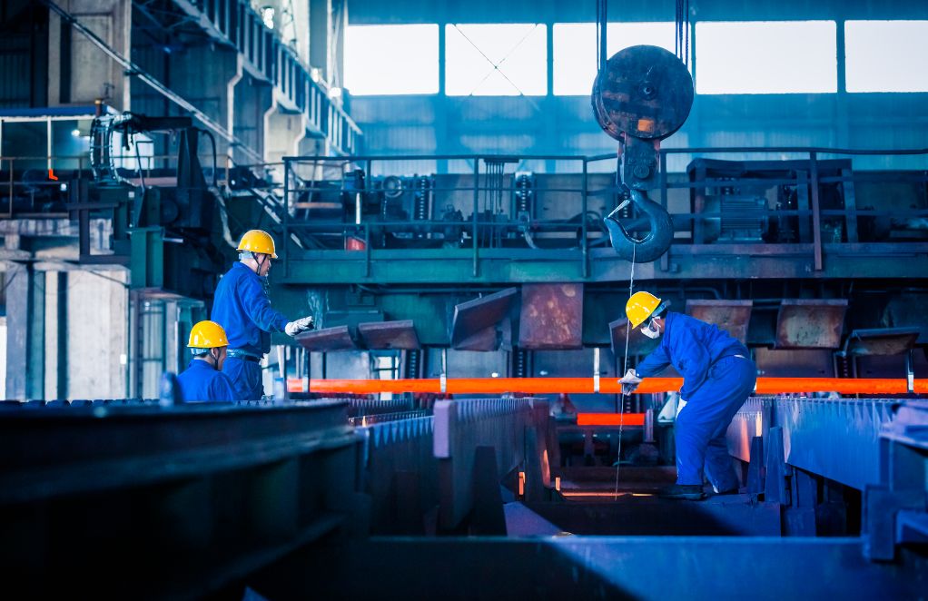 CNI: Faturamento real da indústria avança 1,6% entre janeiro e fevereiro