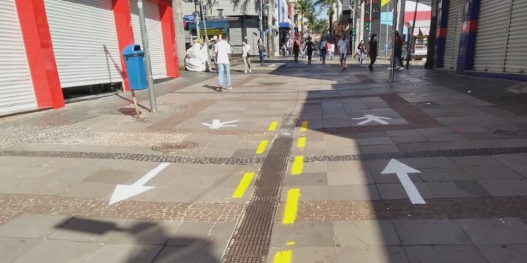 Comércio de Campinas pode funcionar com drive-thru e delivery